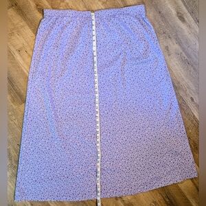 Vintage Periwinkle Bechamel Skirt W/ Small White + Purple Floral Print. Size 2XL